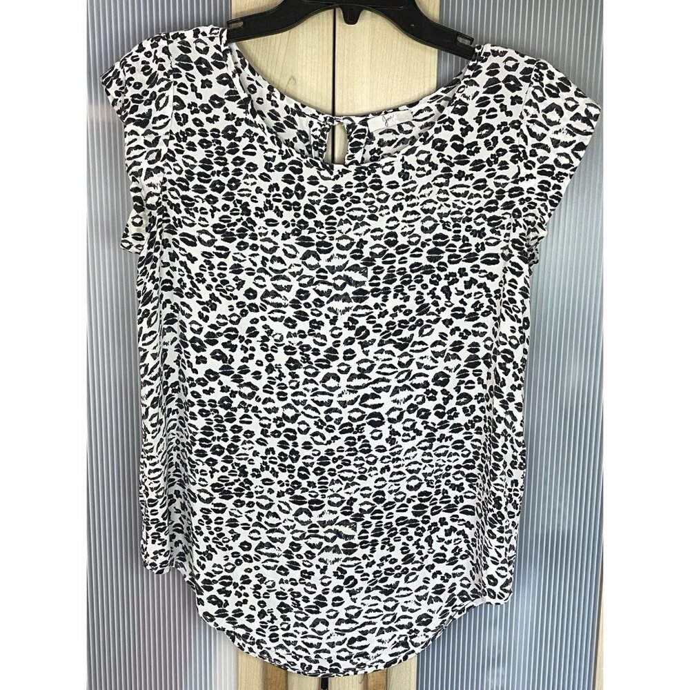 Joie Women's Silk Animal Print Top Sz S White Black Casual Career Designer Party